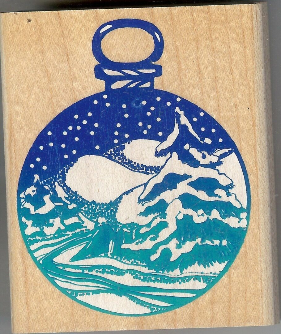 A picture of an ornament with snow on it.